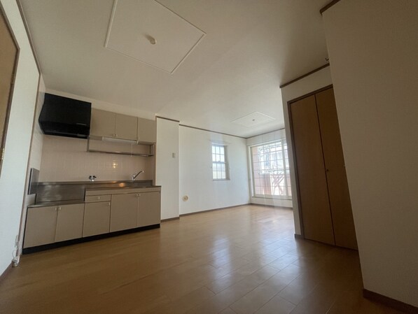 クレストヨコセキの物件内観写真